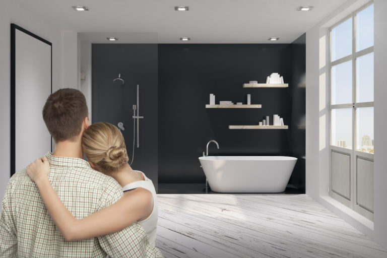 Come arredare un bagno per due
