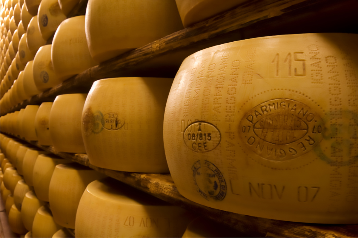 Il Parmigiano Reggiano di Montagna in 33 caseifici