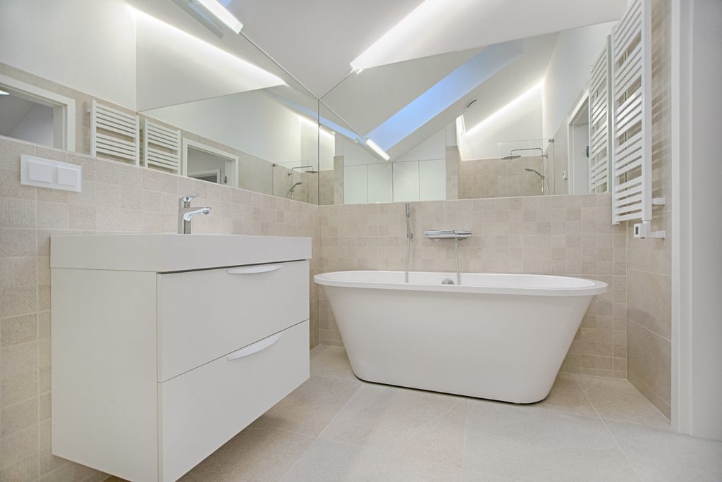 Doppio Specchio in bagno