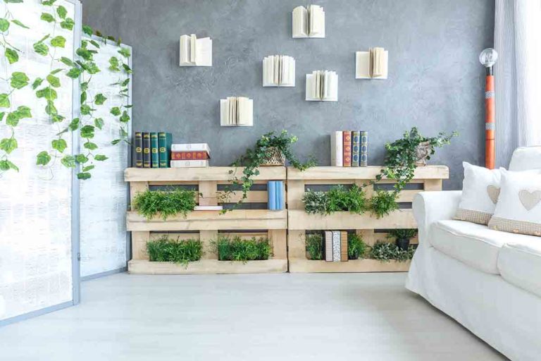 librerie e scaffali in stile shabby chic