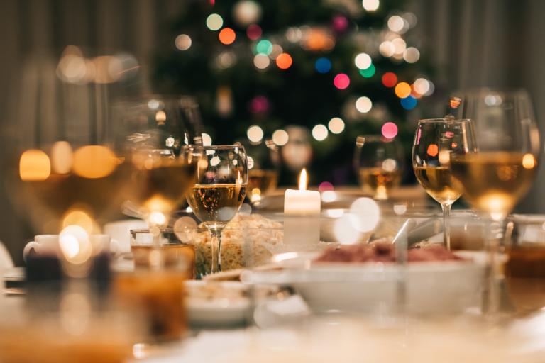 tavola di Natale: ogni famiglia spenderà 140 euro