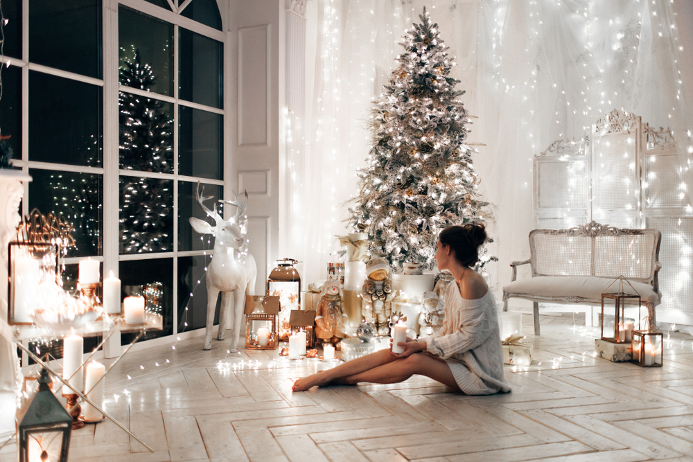 Albero Di Natale Bianco Rosa E Argento.Di Che Colore Fare L Albero Di Natale Scegli In Base Al Tuo Stile Habitante