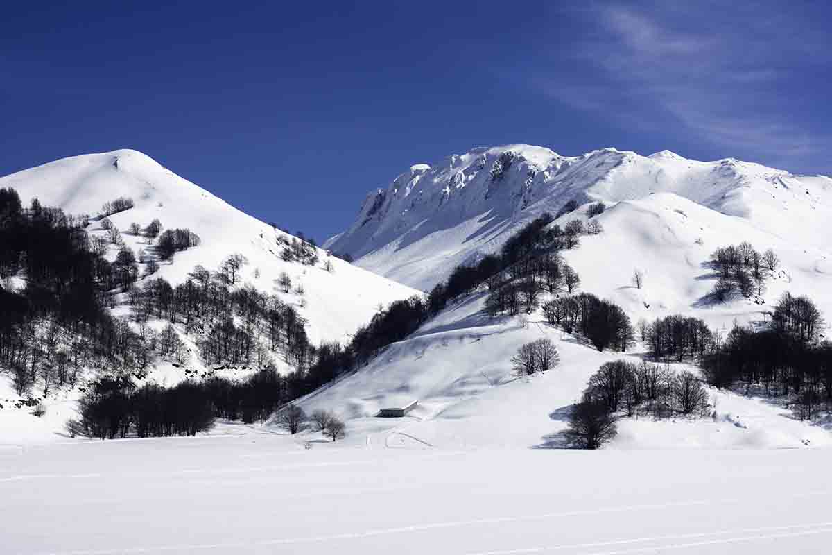 10 luoghi di montagna dove l’inverno è magico