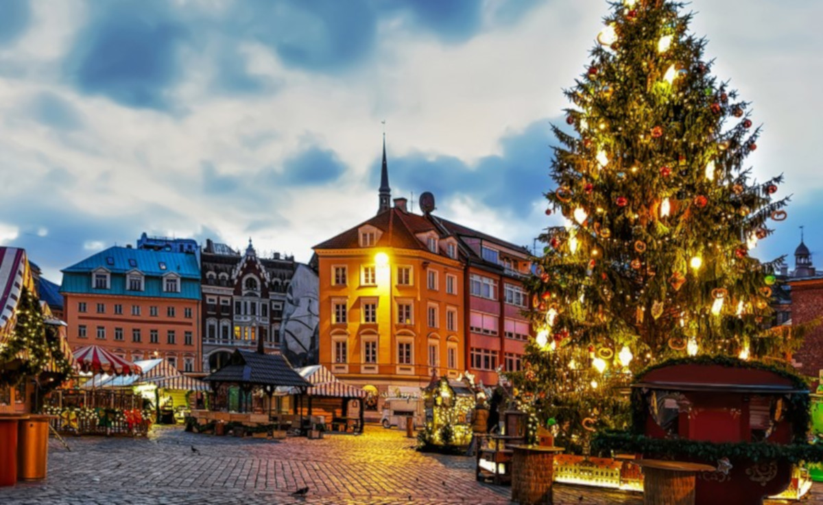 I più bei Mercatini di Natale da visitare all’estero: il mercatino di Riga in Lettonia