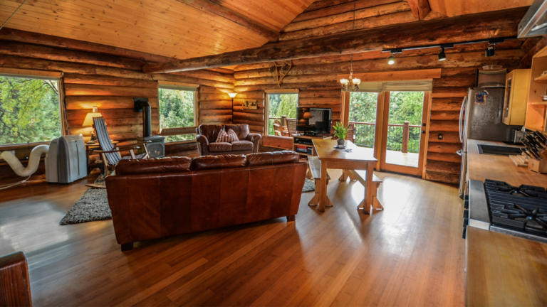 Design natural e sostenibile: arredare casa con il legno