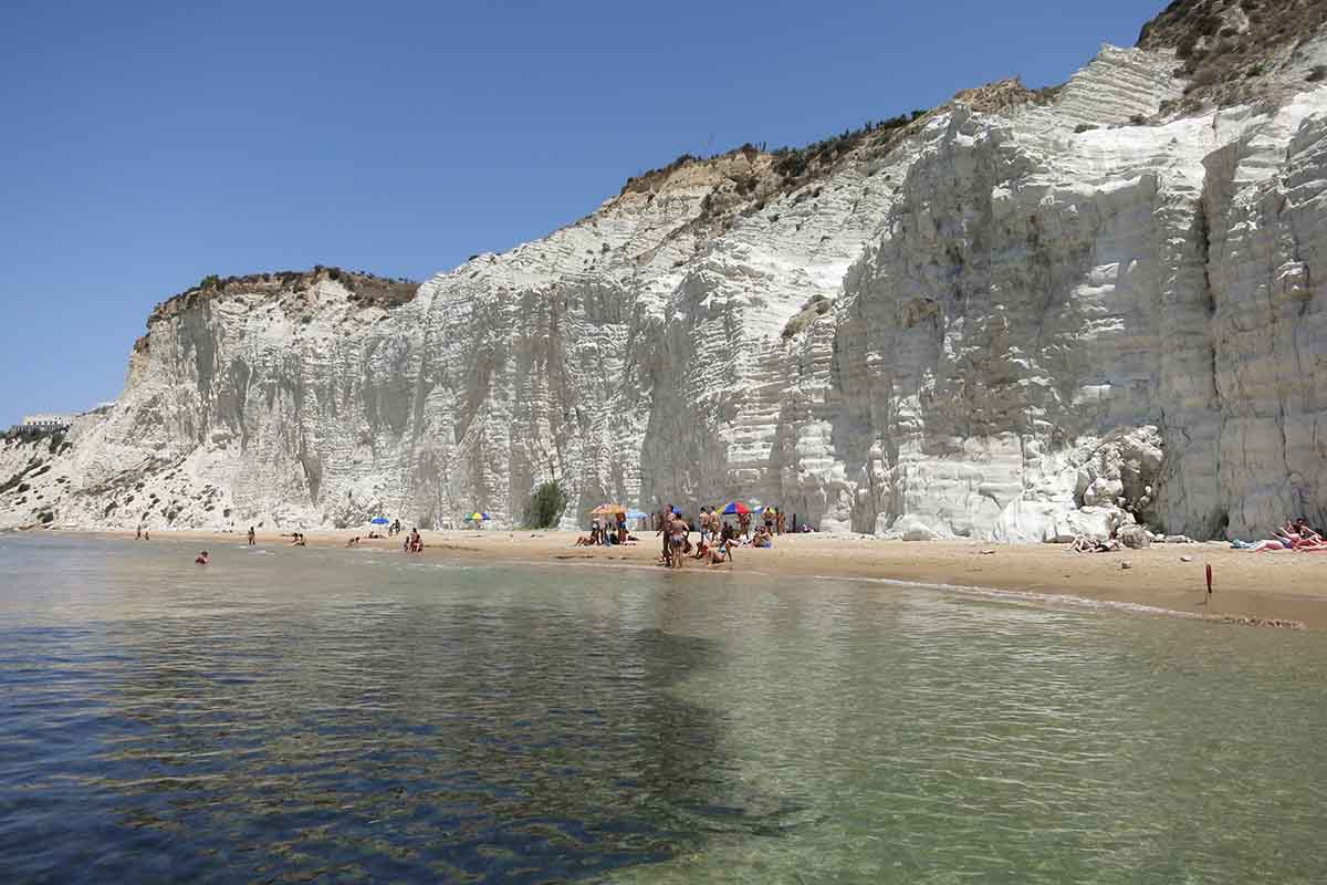 La scala dei Turchi di Realmonte: una meraviglia sotto sequestro