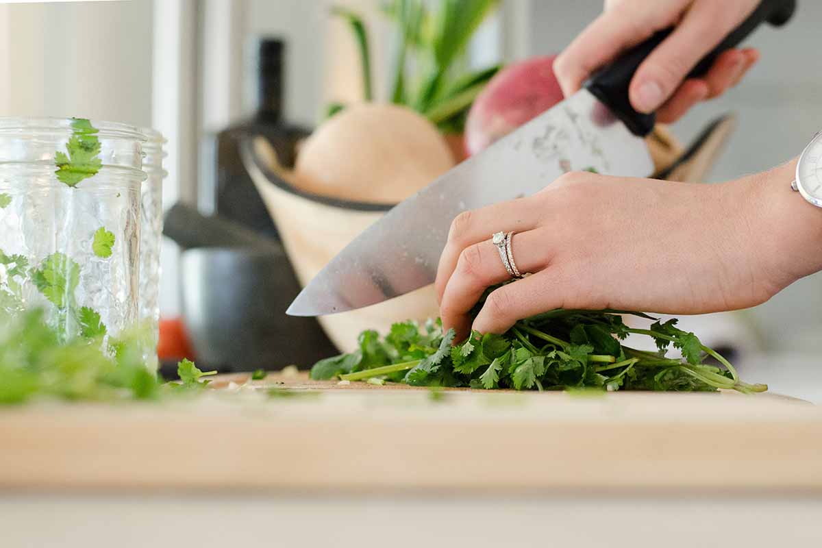 Come risparmiare in casa: 5 consigli della nonna