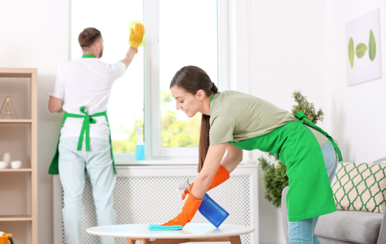 Perché pulire e riordinare casa rilassa?