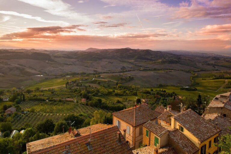 alla scoperta di Bolgheri borhi toscani