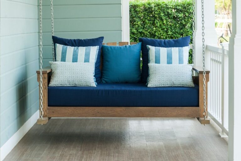 Lo stile costiero per il giardino estivo