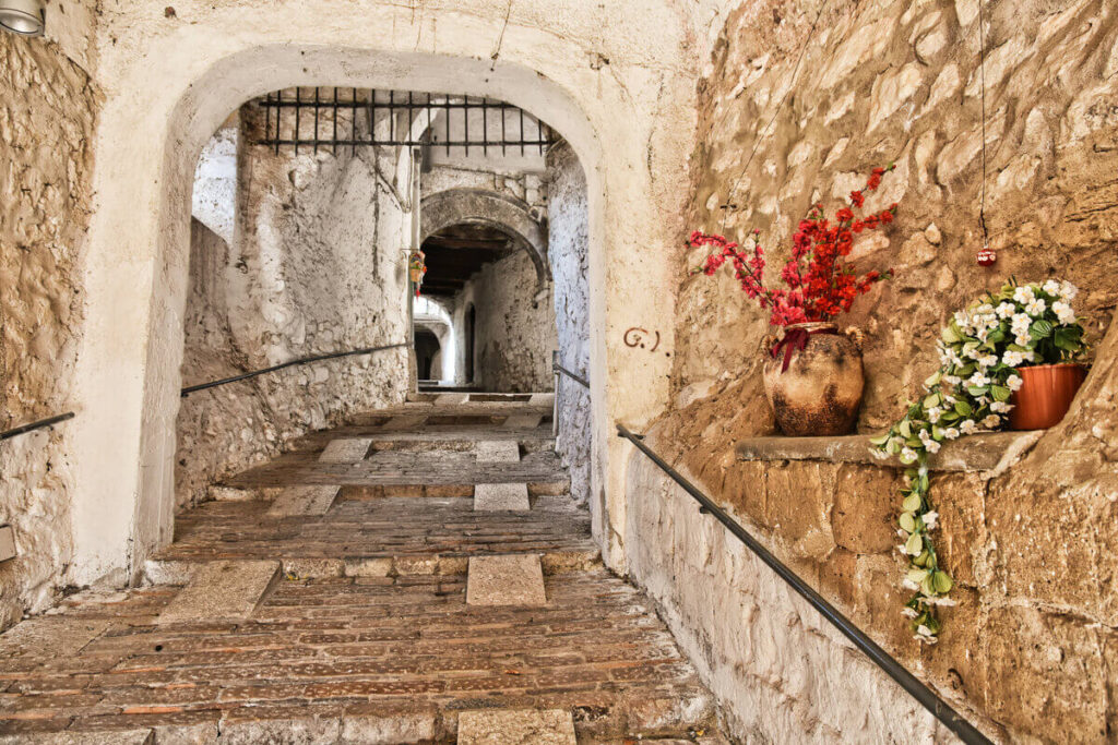 Case in vendita - borgo di Pietramelara