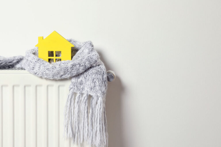 Accendere i termosifoni per risparmiare sul consumo energetico