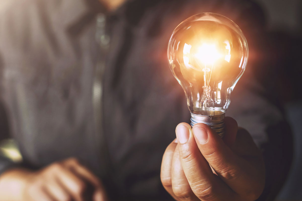 Risparmiare energia elettrica: in casa