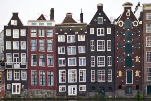 Case ad Amsterdam sono storte