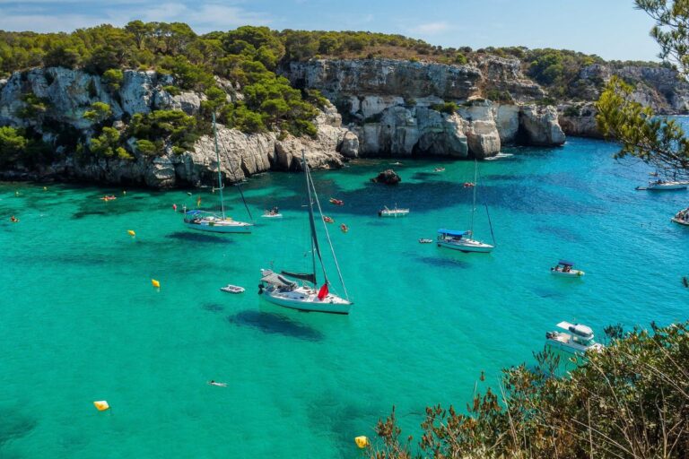 Minorca isola green