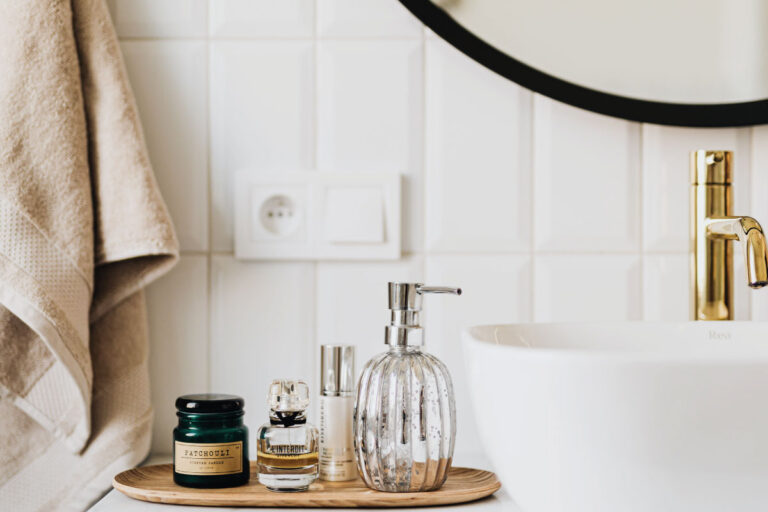 Il secondo bagno - permessi e autorizzazioni