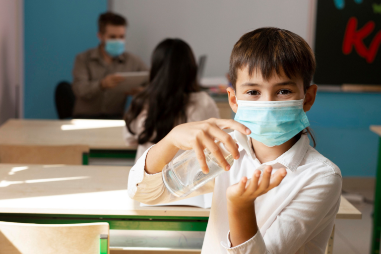 Rientro a scuola 2022: le nuove linee guida