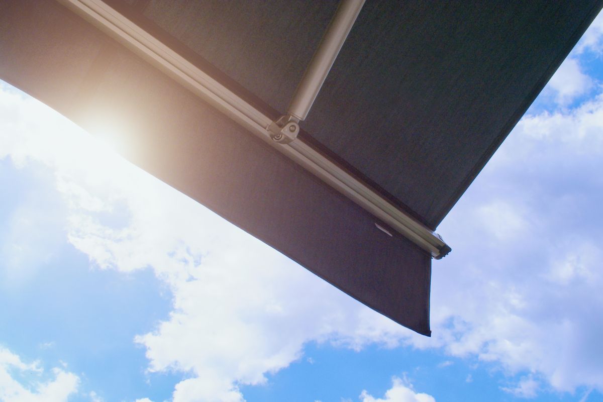 Lumiweave - tenda sole fotovoltaico
