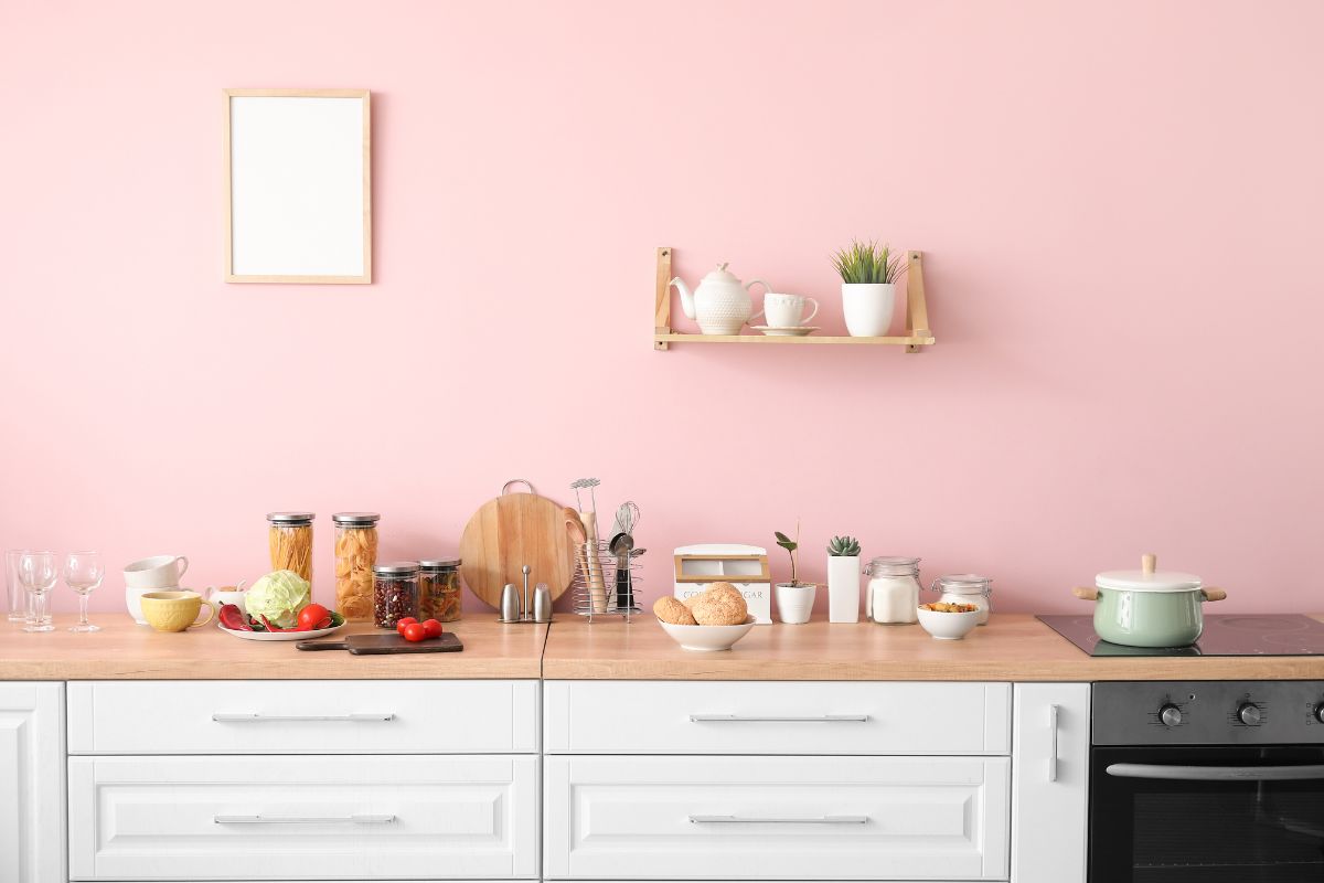 rosa chiaro pareti casa cucina