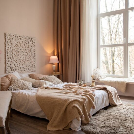 Camera da letto romantica