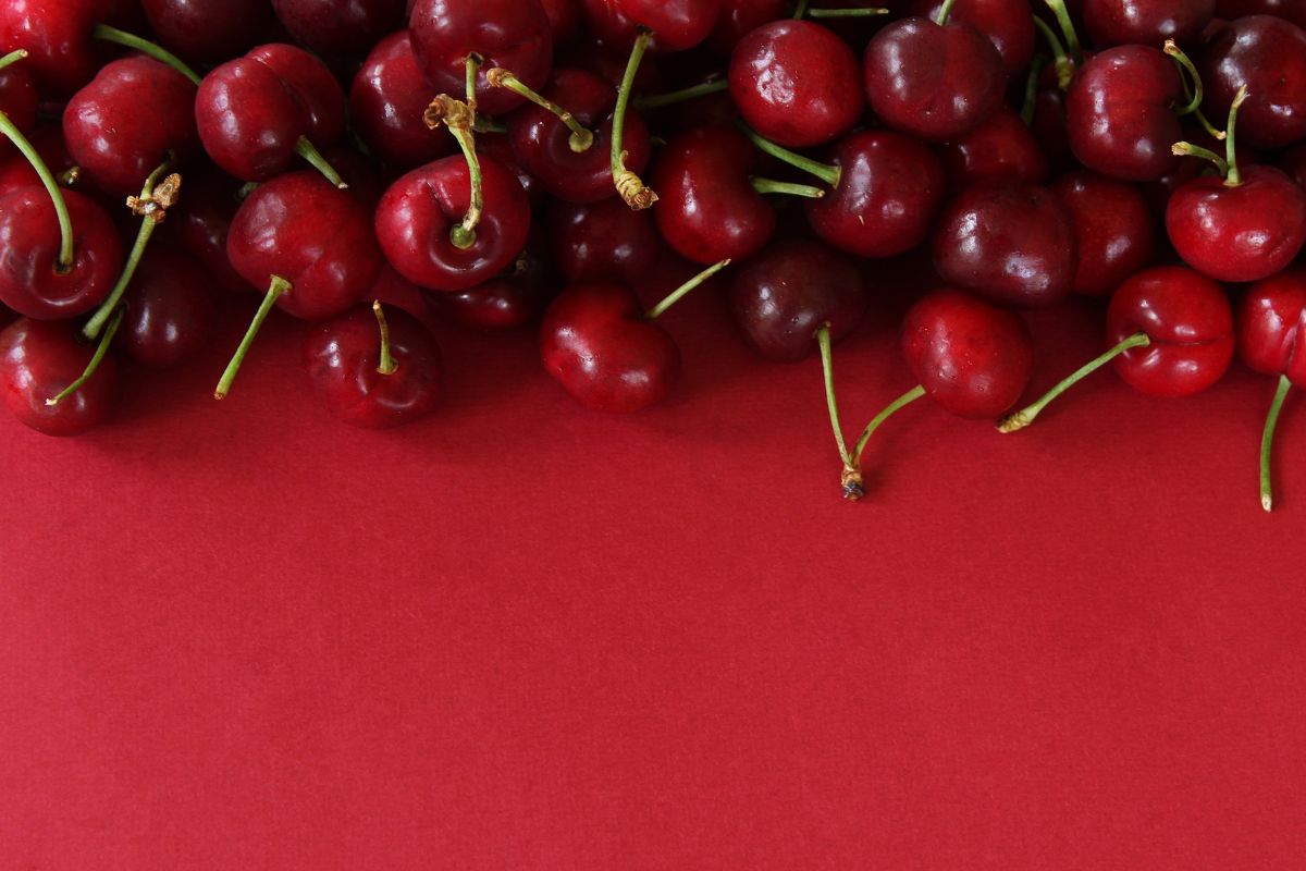 Il colore Cherry Tomato ciliegia ARREDAMENTO