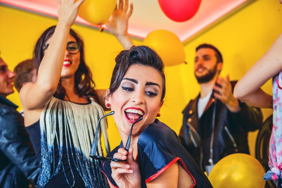 Festa di compleanno tema per adulti