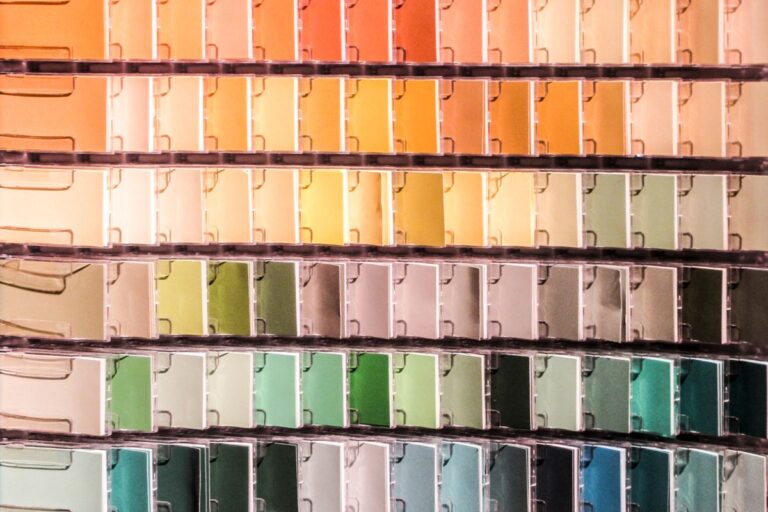TABELLA COMPLETA LISTA DEI COLORI DALLA A ALLA Z