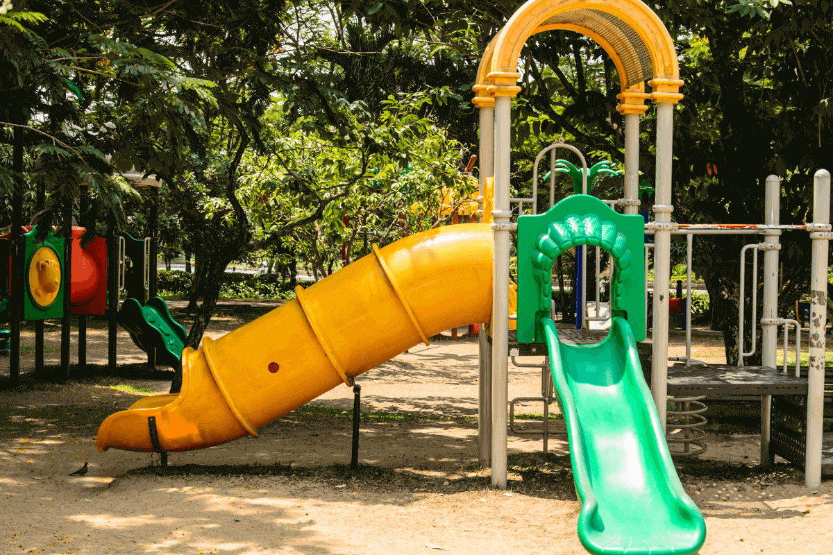 costruire un parco giochi in giardino