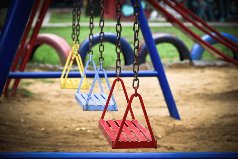 costruire un parco giochi in giardino