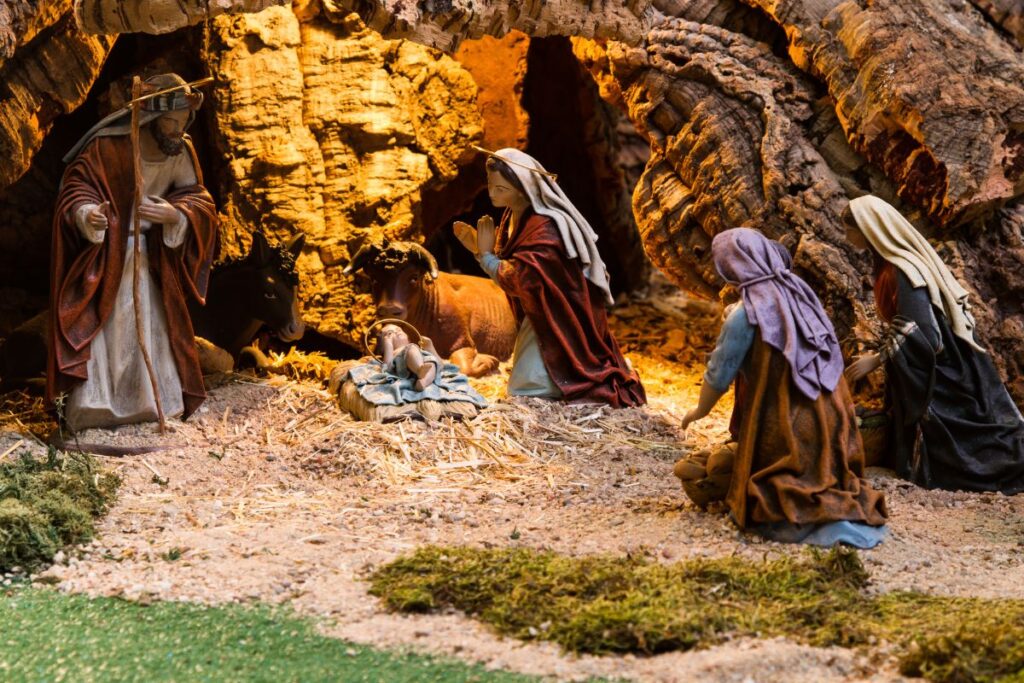 Costruire un presepe di Natale completo
