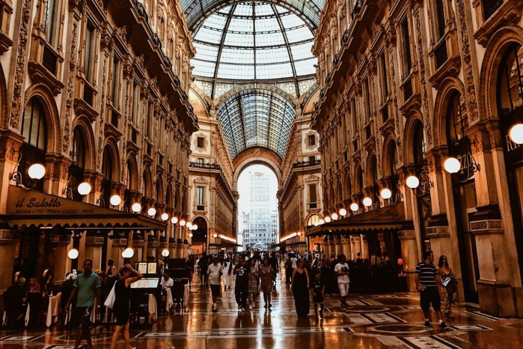 abitanti milano 2024