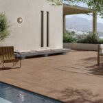 perfetta per vivere l'estate all'aria aperta. Esplora le opzioni di colorazione e i formati disponibili per trasformare il tuo spazio esterno|Scopri la Collezione Outdoor Yourself di Pastorelli