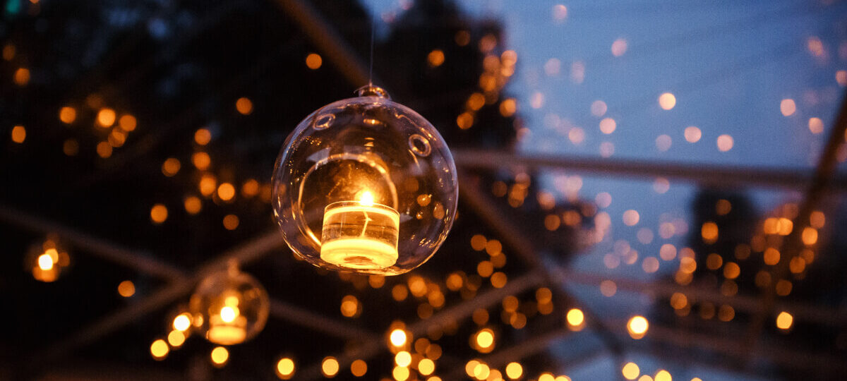 Tante idee per decorare il giardino a Natale