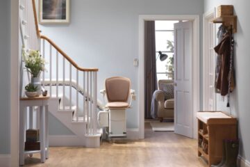 Come l’installazione di un montascale trasforma la casa in uno spazio accessibile e accogliente