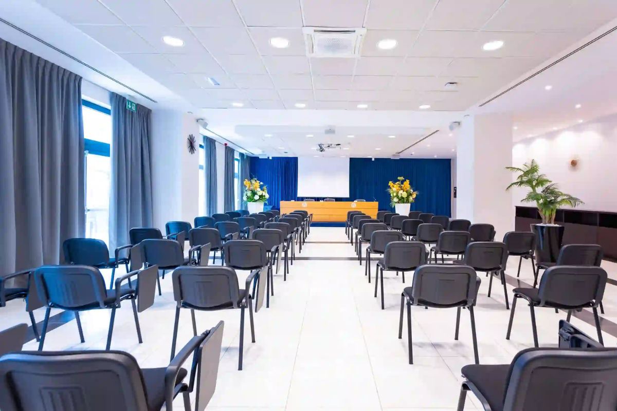 SALE MEETING MILANO