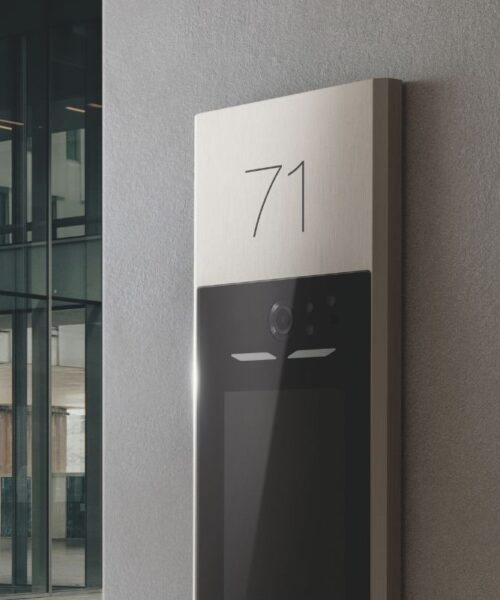 Casa connessa, sicurezza intelligente: il ruolo chiave del videocitofono smart