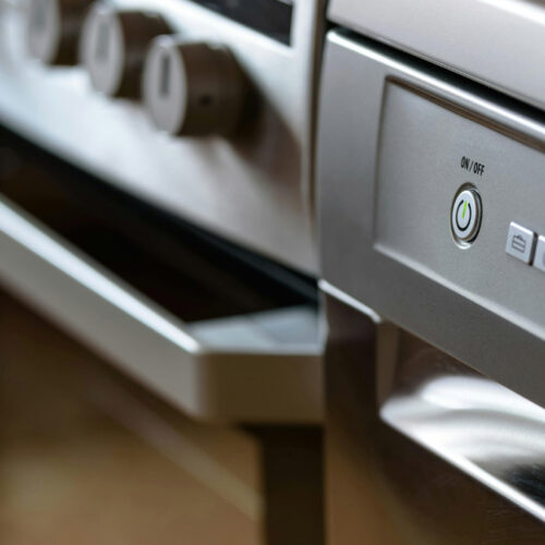 Elettrodomestici: ecco 5 strumenti essenziali per una riparazione fai da te