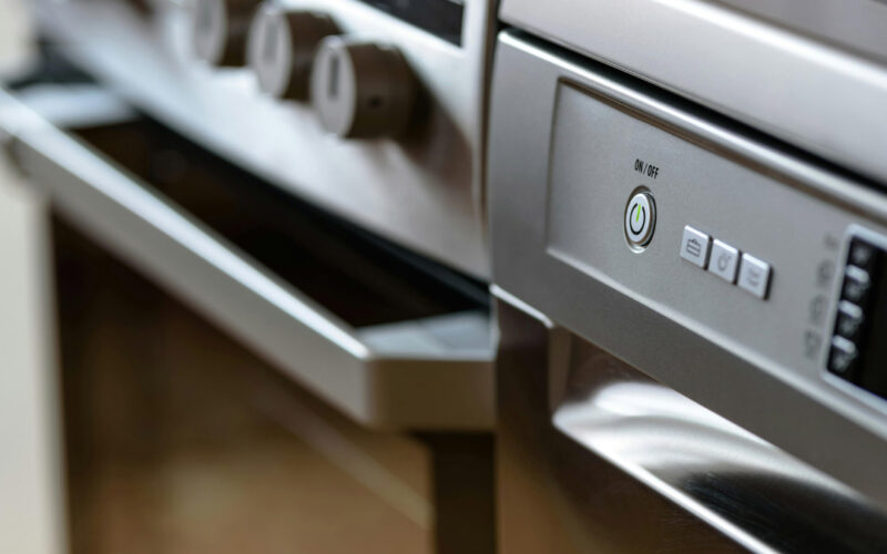 elettrodomestici-ecco-5-strumenti-essenziali-per-una-riparazione-fai-da-te