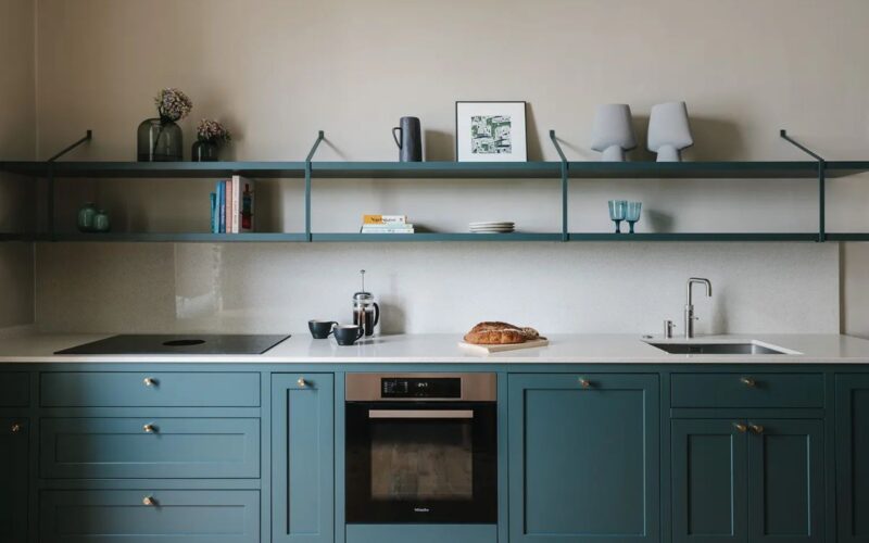 Come scegliere elettrodomestici e arredi per risparmiare sulle bollette: trucchi e consigli